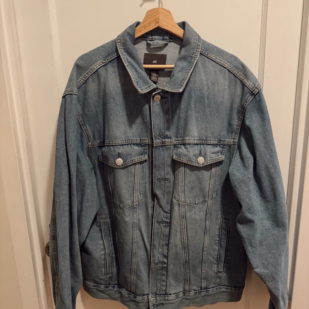 H&M Men's Classic Blue Jean Jacket